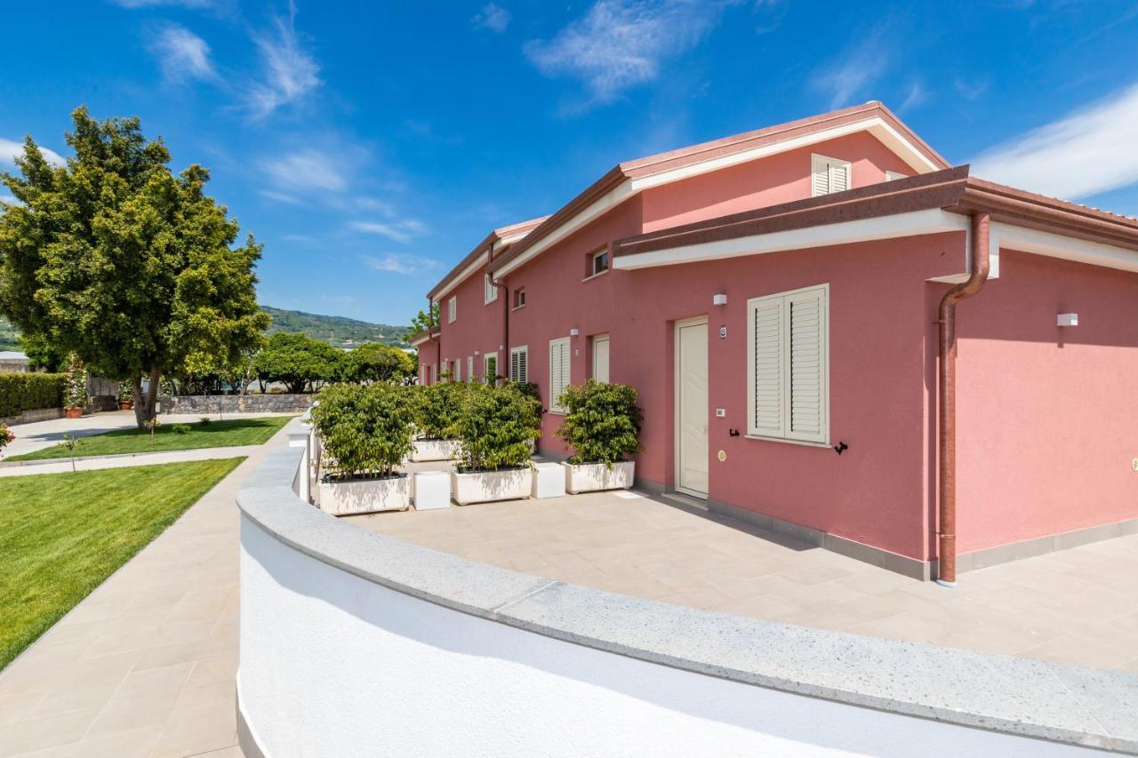 Dipladenia Garden Country Resort マスカリ エクステリア 写真