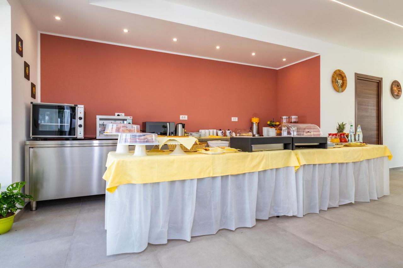 Dipladenia Garden Country Resort マスカリ エクステリア 写真