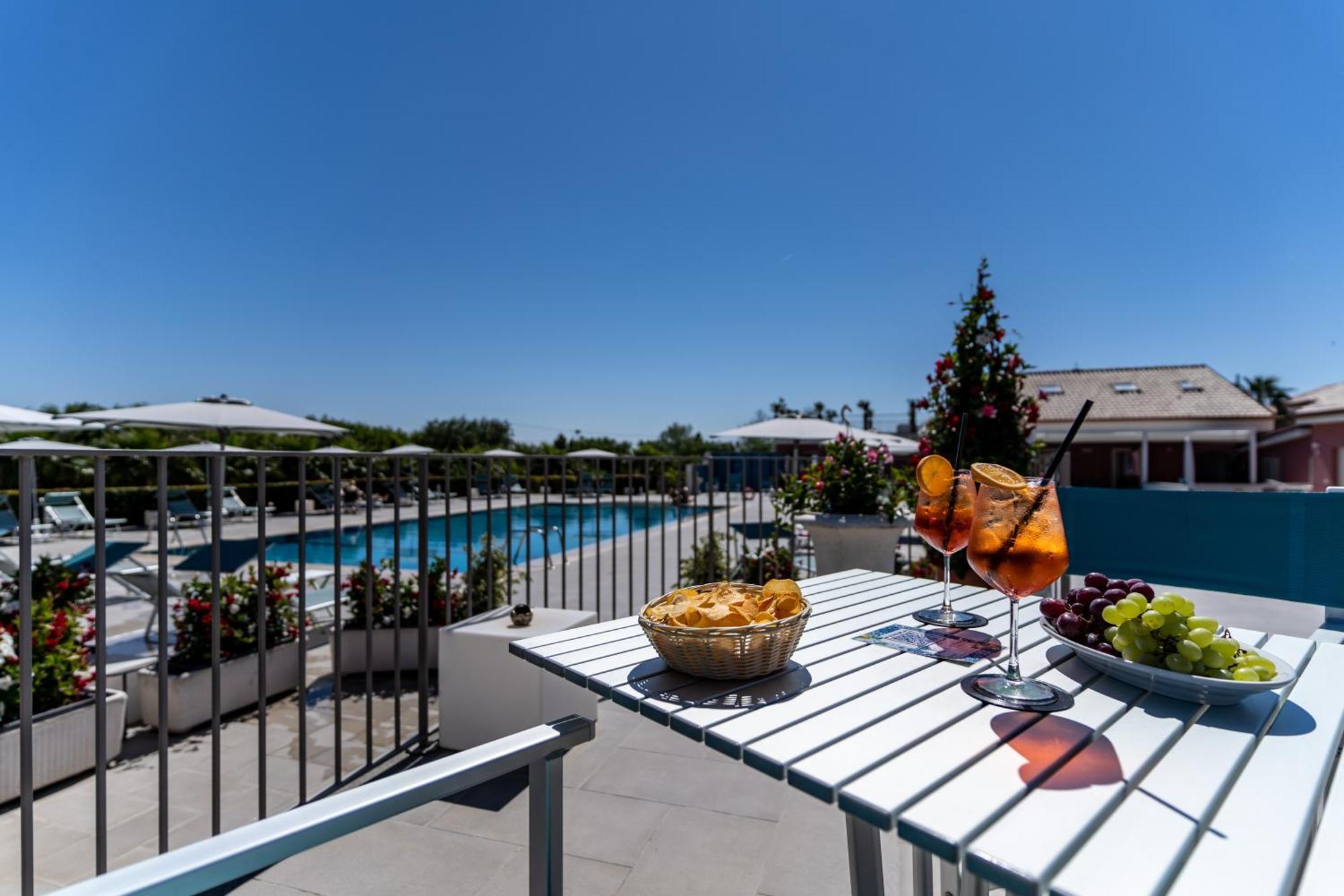 Dipladenia Garden Country Resort マスカリ エクステリア 写真